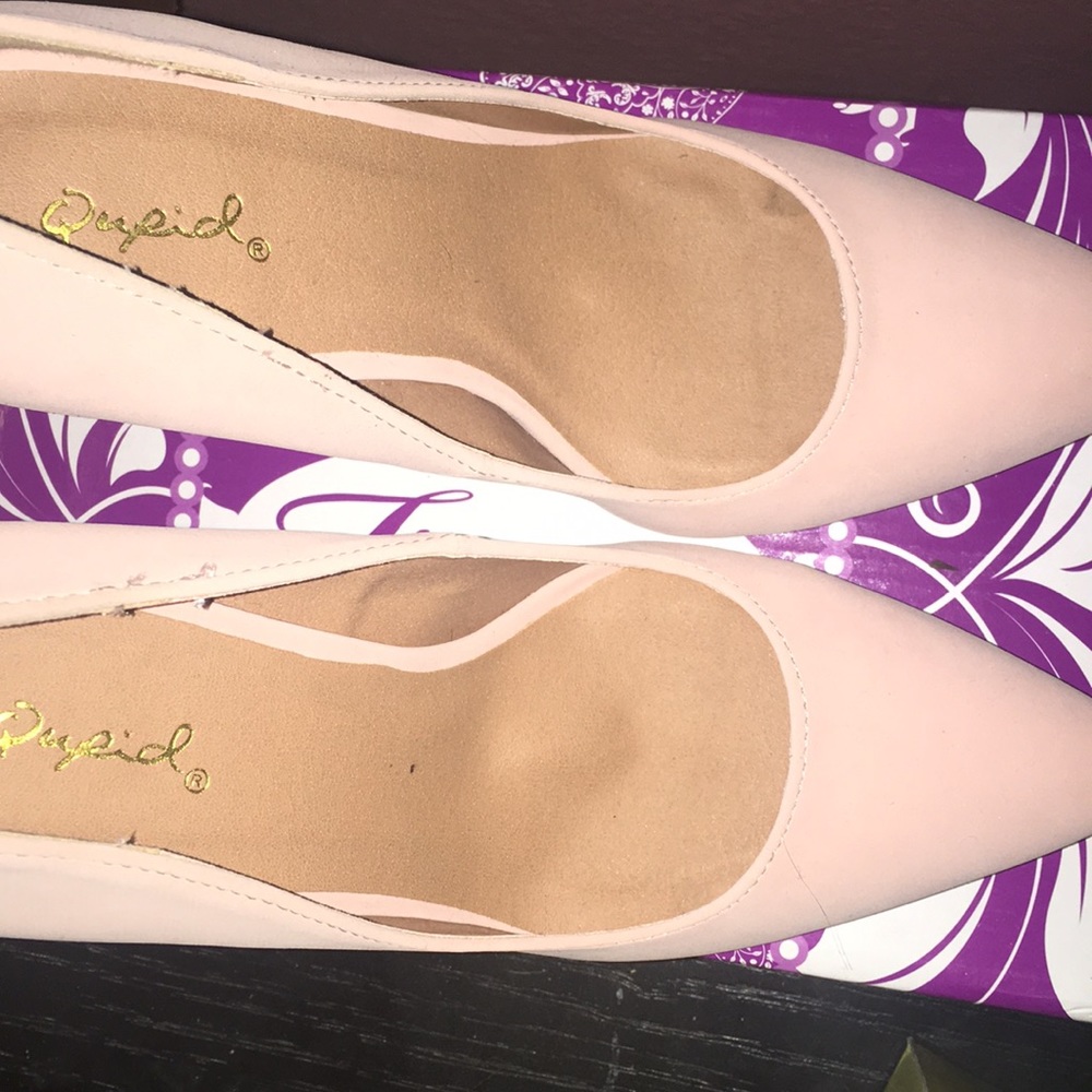 Cute Block Heels - Picture 3 of 3